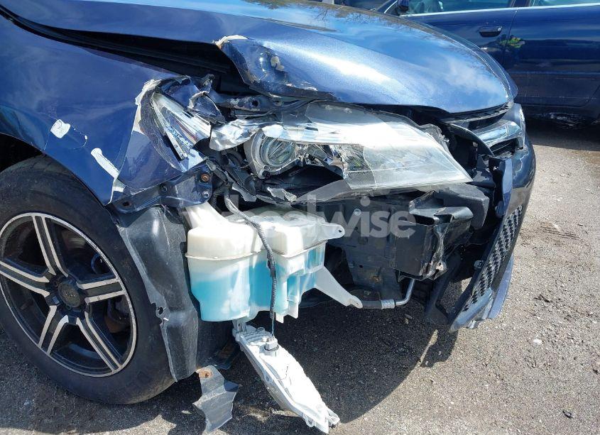 Photo 18 of 2015 Toyota Camry LE (VIN 4T4BF1FK8FR452383)