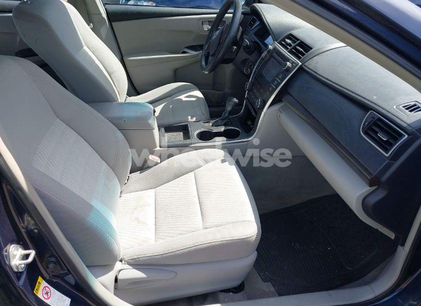 Photo 5 of 2015 Toyota Camry LE (VIN 4T4BF1FK8FR452383)