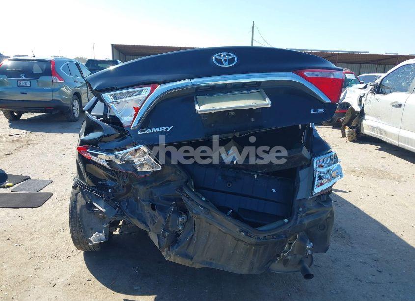 Photo 15 of 2015 Toyota Camry LE (VIN 4T4BF1FK8FR458524)