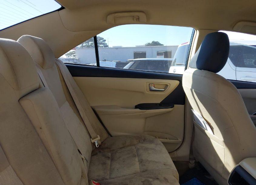 Photo 8 of 2015 Toyota Camry LE (VIN 4T4BF1FK8FR496027)