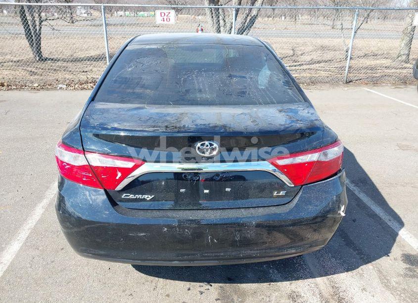 Photo 16 of 2015 Toyota Camry LE (VIN 4T4BF1FK8FR515255)