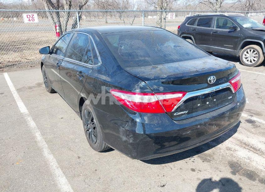 Photo 3 of 2015 Toyota Camry LE (VIN 4T4BF1FK8FR515255)