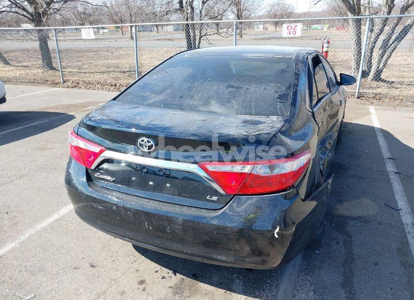 Photo 4 of 2015 Toyota Camry LE (VIN 4T4BF1FK8FR515255)