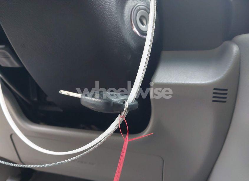 Photo 10 of 2016 Toyota Camry LE (VIN 4T4BF1FK8GR540576)