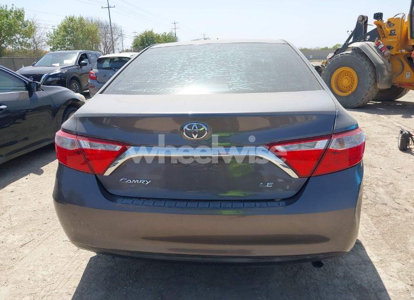 Photo 16 of 2016 Toyota Camry LE (VIN 4T4BF1FK8GR541808)