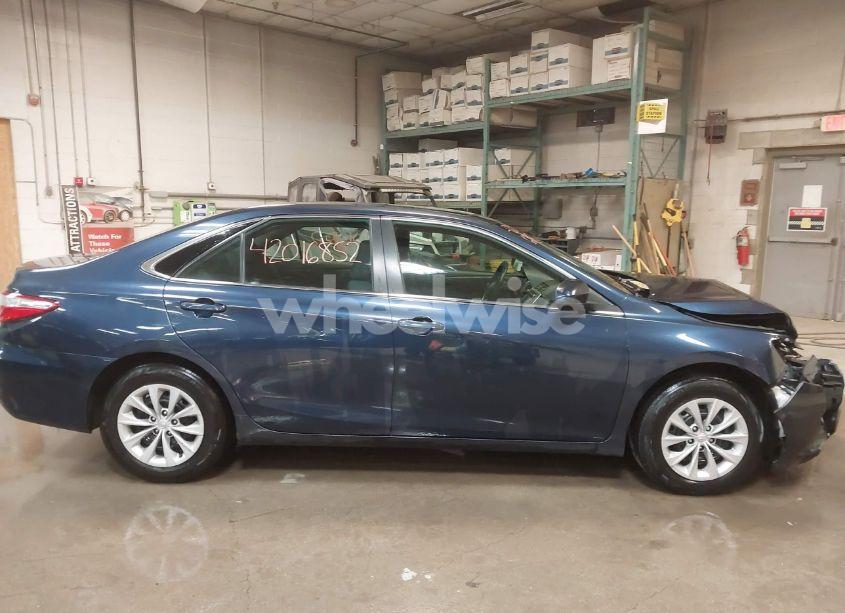 Photo 13 of 2016 Toyota Camry LE (VIN 4T4BF1FK8GR542246)