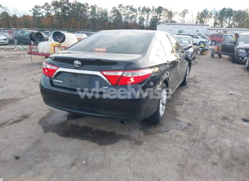 Photo 4 of 2016 Toyota Camry LE (VIN 4T4BF1FK8GR547771)