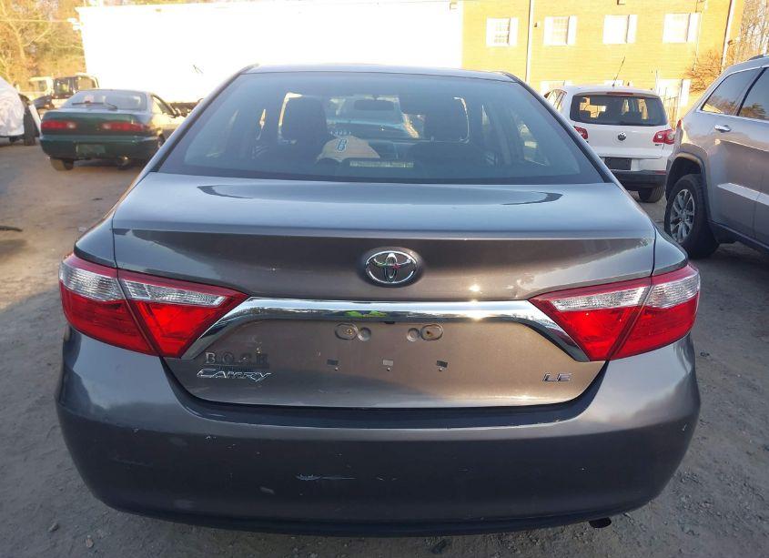 Photo 17 of 2016 Toyota Camry LE (VIN 4T4BF1FK8GR550704)