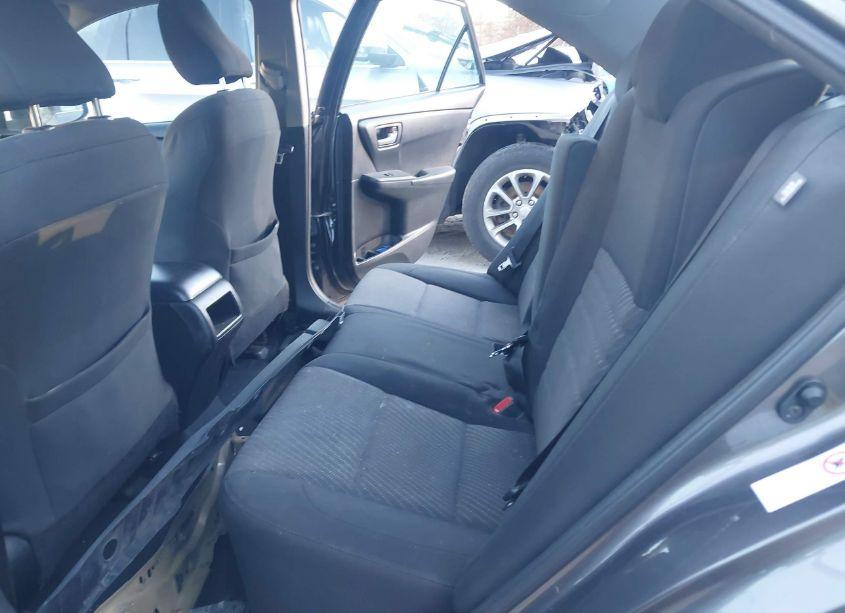 Photo 8 of 2016 Toyota Camry LE (VIN 4T4BF1FK8GR550704)