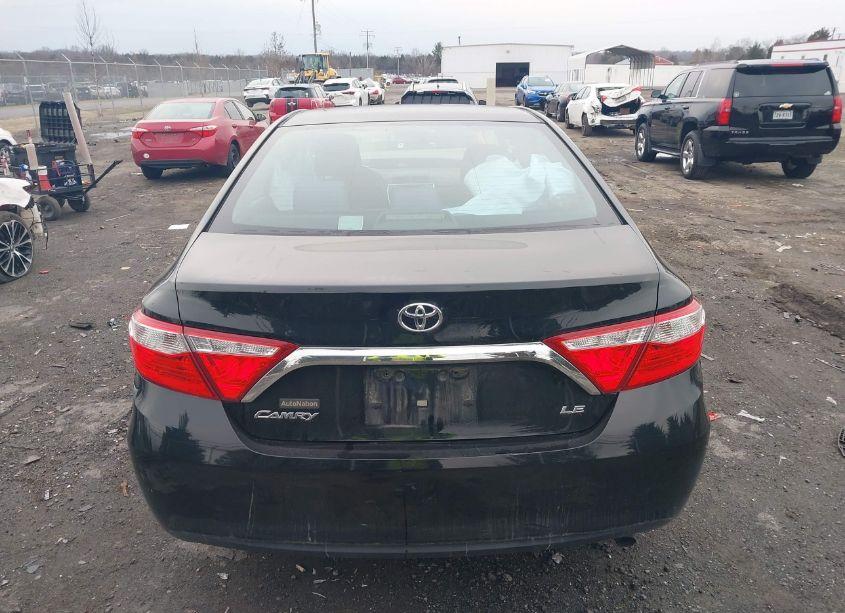 Photo 16 of 2016 Toyota Camry LE (VIN 4T4BF1FK8GR555871)
