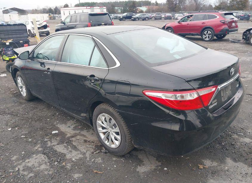 Photo 3 of 2016 Toyota Camry LE (VIN 4T4BF1FK8GR555871)