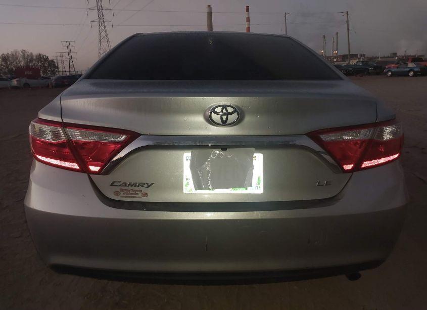 Photo 17 of 2016 Toyota Camry LE (VIN 4T4BF1FK8GR572153)