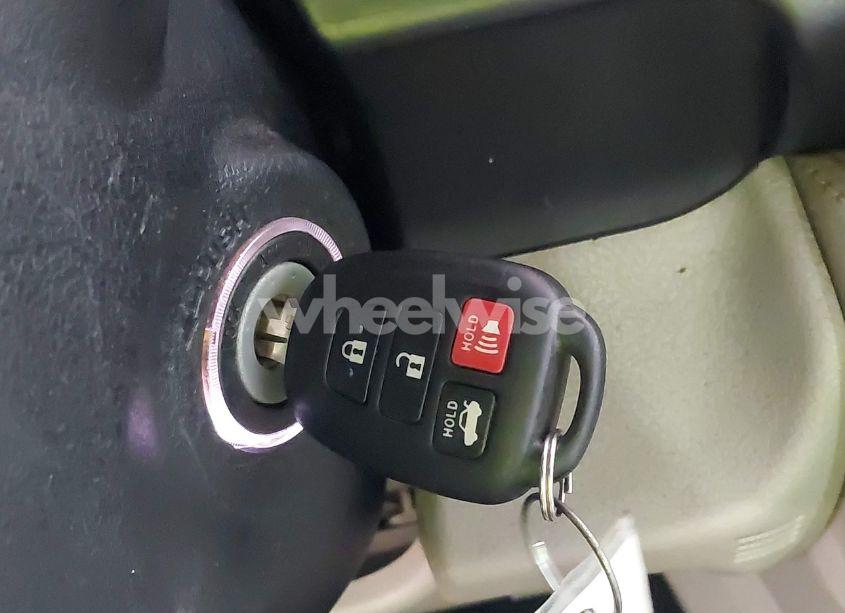 Photo 11 of 2012 Toyota Camry LE (VIN 4T4BF1FK9CR170541)