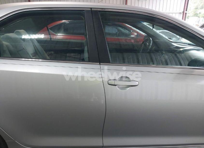 Photo 13 of 2012 Toyota Camry LE (VIN 4T4BF1FK9CR170541)