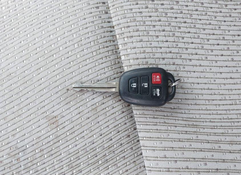 Photo 11 of 2012 Toyota Camry LE (VIN 4T4BF1FK9CR192880)