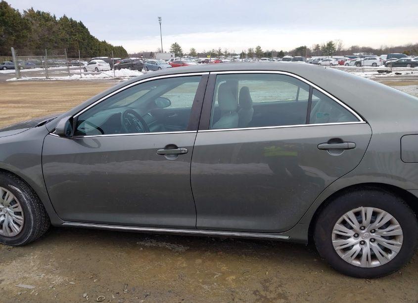 Photo 14 of 2012 Toyota Camry LE (VIN 4T4BF1FK9CR192880)