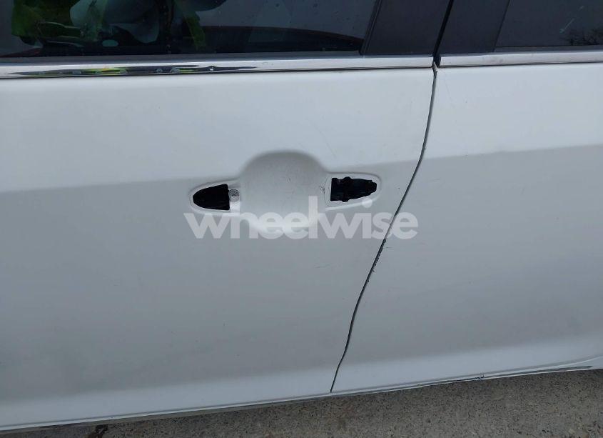 Photo 18 of 2012 Toyota Camry LE (VIN 4T4BF1FK9CR195374)