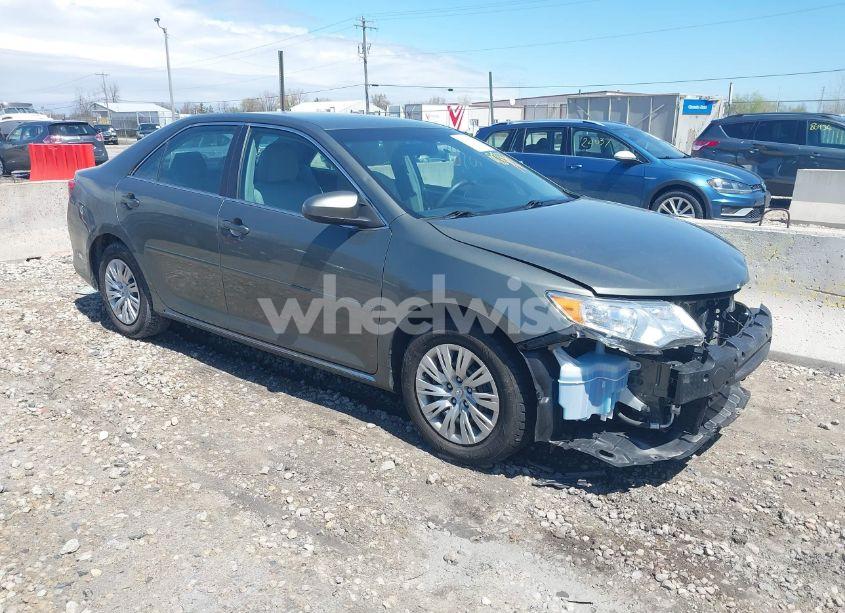 2012 Toyota Camry LE (VIN 4T4BF1FK9CR229751) main photo