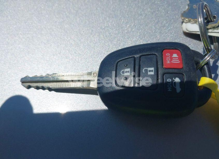 Photo 11 of 2012 Toyota Camry LE (VIN 4T4BF1FK9CR229751)