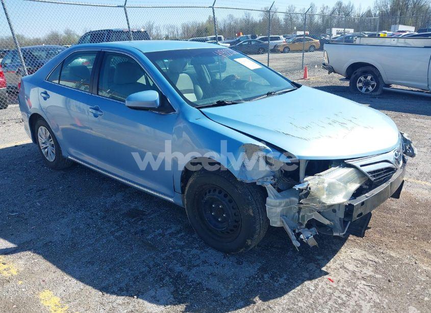 2012 Toyota Camry LE (VIN 4T4BF1FK9CR240412) main photo