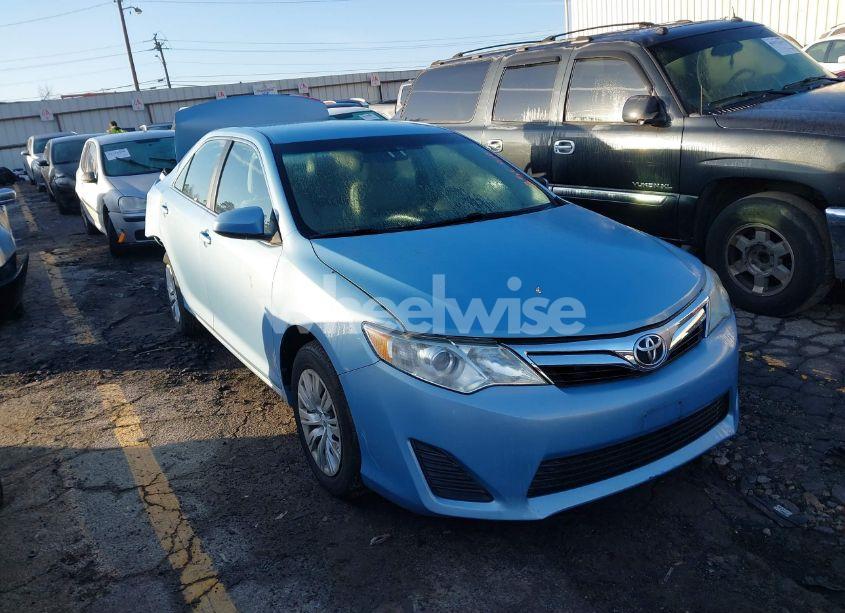 2012 Toyota Camry LE (VIN 4T4BF1FK9CR250910) main photo