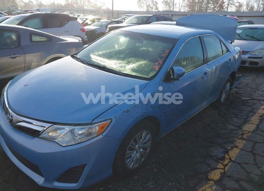 Photo 2 of 2012 Toyota Camry LE (VIN 4T4BF1FK9CR250910)