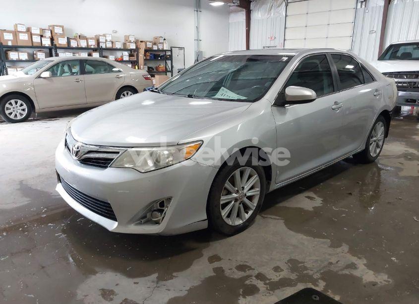 Photo 2 of 2012 Toyota Camry XLE (VIN 4T4BF1FK9CR251376)