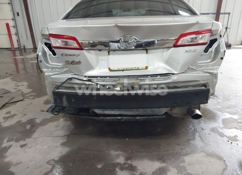 Photo 6 of 2012 Toyota Camry XLE (VIN 4T4BF1FK9CR251376)