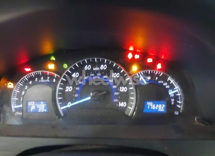 Photo 7 of 2012 Toyota Camry XLE (VIN 4T4BF1FK9CR251376)