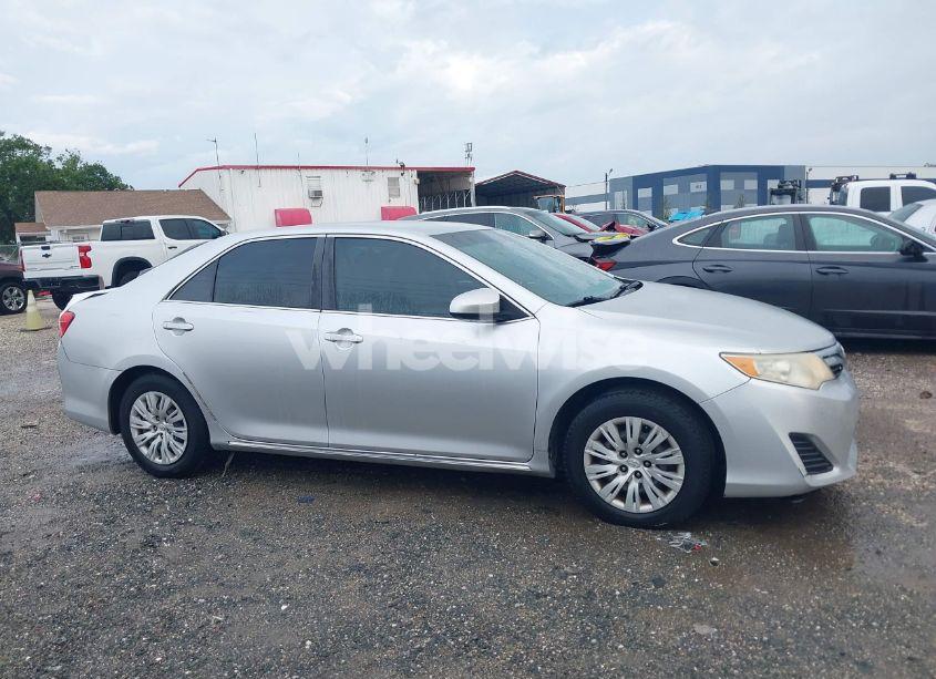 Photo 13 of 2012 Toyota Camry LE (VIN 4T4BF1FK9CR270865)