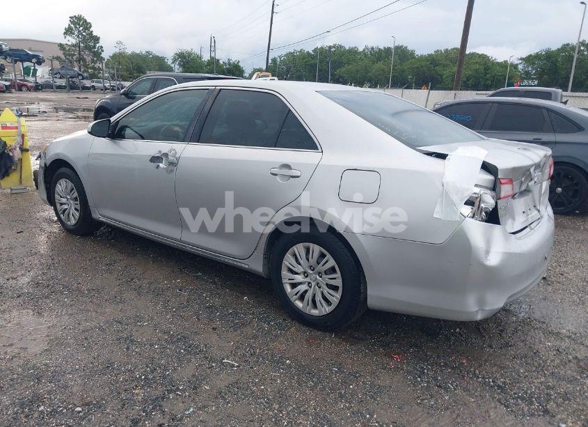 Photo 3 of 2012 Toyota Camry LE (VIN 4T4BF1FK9CR270865)