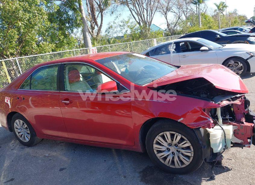 Photo 13 of 2013 Toyota Camry L (VIN 4T4BF1FK9DR278675)