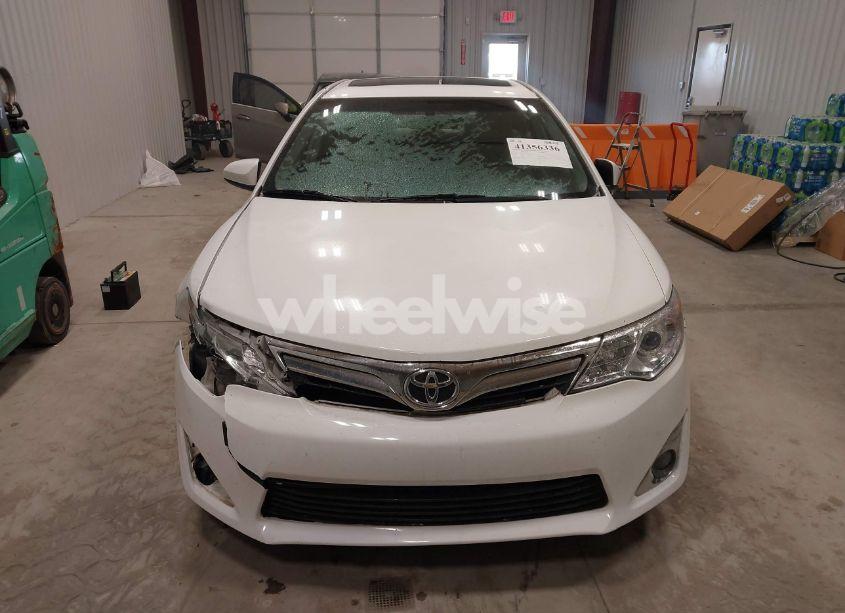 Photo 12 of 2013 Toyota Camry XLE (VIN 4T4BF1FK9DR282970)