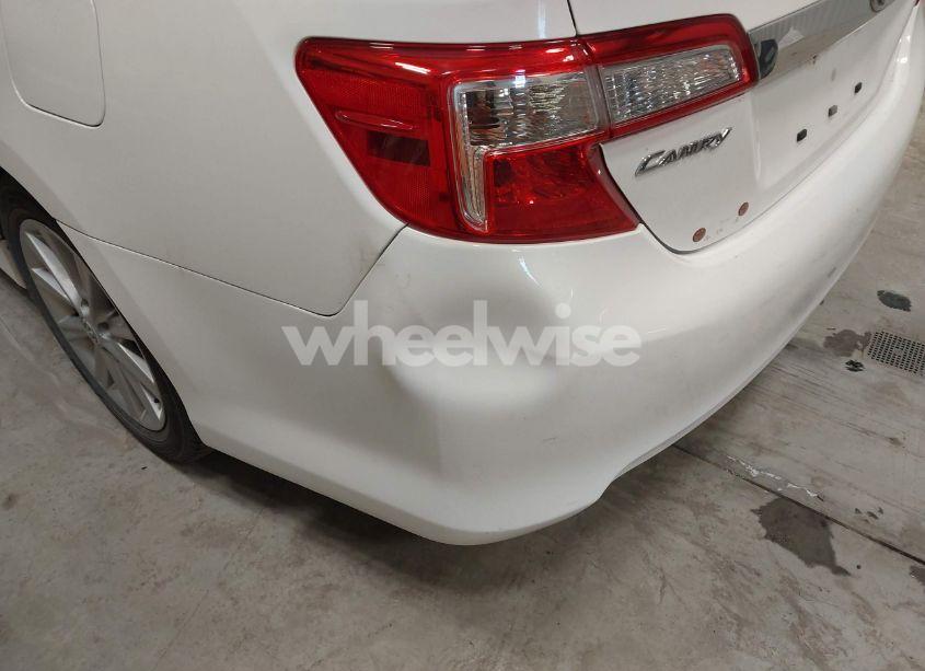 Photo 18 of 2013 Toyota Camry XLE (VIN 4T4BF1FK9DR282970)