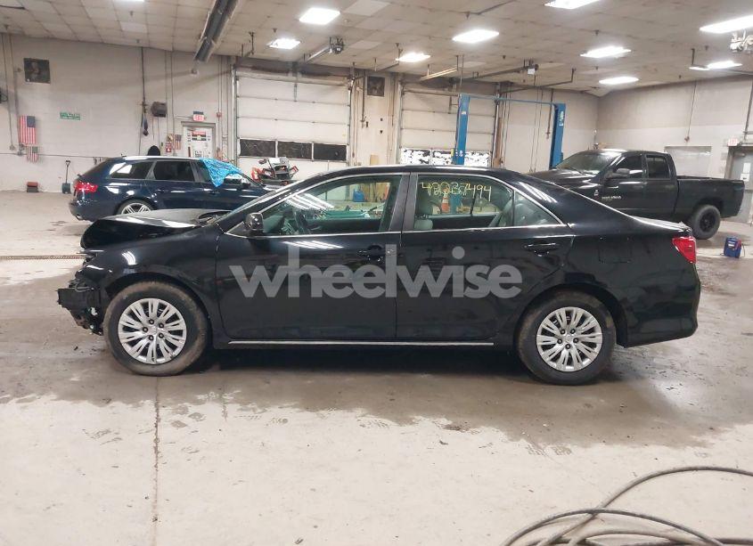 Photo 15 of 2013 Toyota Camry LE (VIN 4T4BF1FK9DR294584)