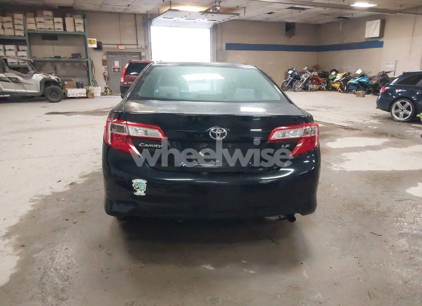 Photo 17 of 2013 Toyota Camry LE (VIN 4T4BF1FK9DR294584)