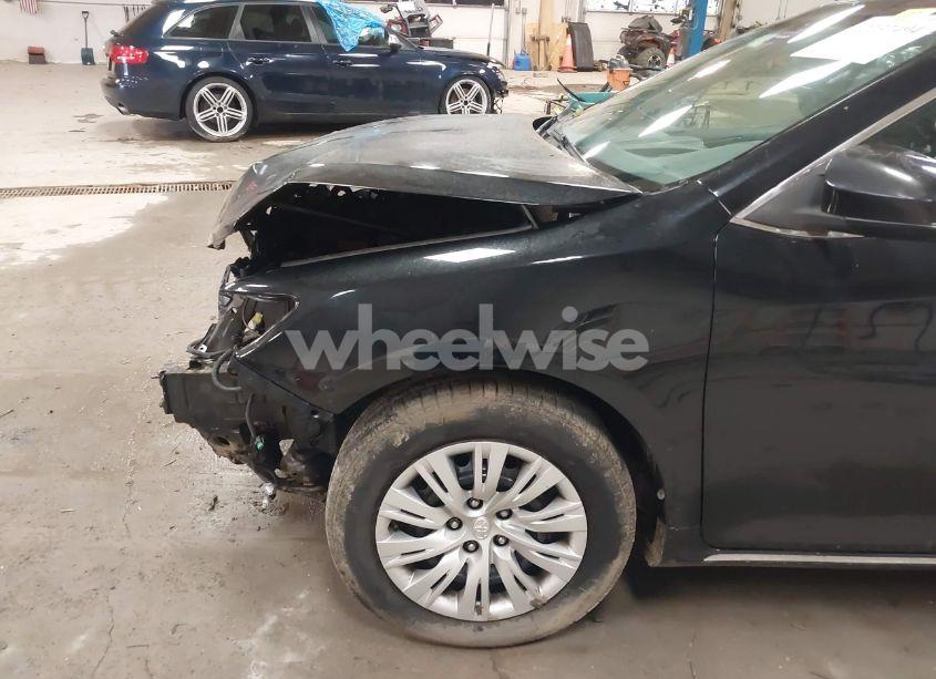 Photo 6 of 2013 Toyota Camry LE (VIN 4T4BF1FK9DR294584)