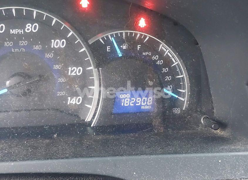 Photo 15 of 2013 Toyota Camry XLE (VIN 4T4BF1FK9DR305079)