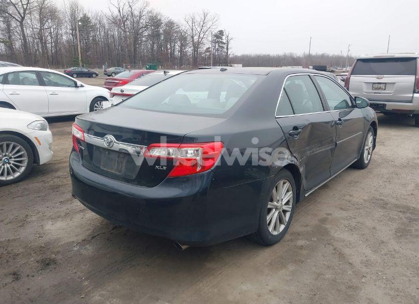 Photo 4 of 2013 Toyota Camry XLE (VIN 4T4BF1FK9DR305079)