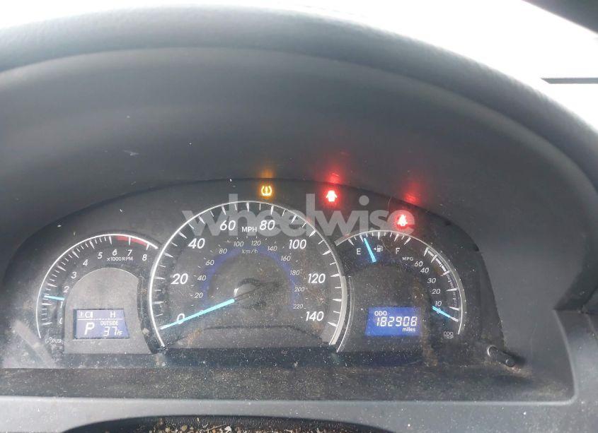 Photo 7 of 2013 Toyota Camry XLE (VIN 4T4BF1FK9DR305079)