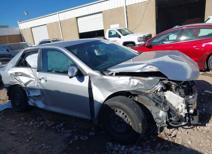 Photo 14 of 2013 Toyota Camry LE (VIN 4T4BF1FK9DR306331)