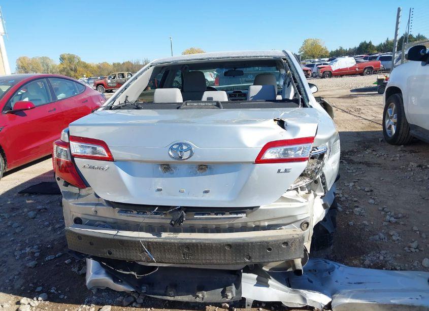 Photo 17 of 2013 Toyota Camry LE (VIN 4T4BF1FK9DR306331)