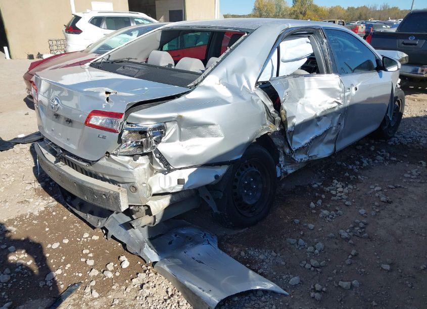 Photo 4 of 2013 Toyota Camry LE (VIN 4T4BF1FK9DR306331)