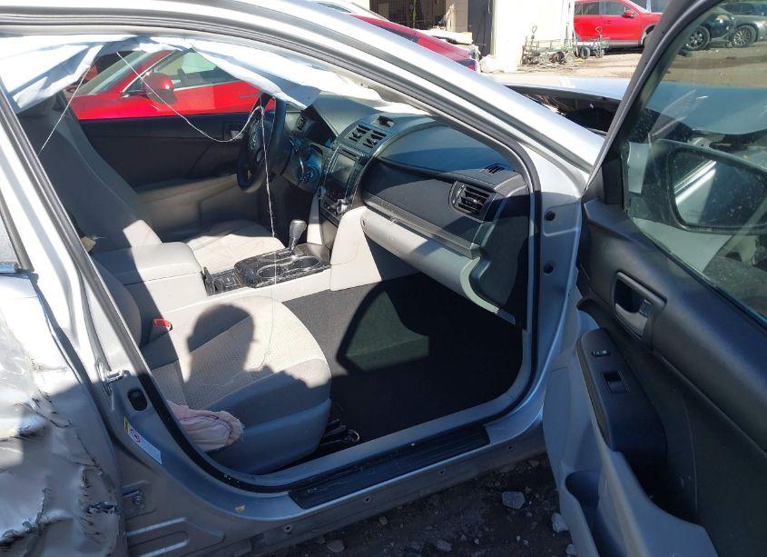 Photo 5 of 2013 Toyota Camry LE (VIN 4T4BF1FK9DR306331)