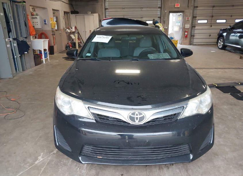 Photo 12 of 2014 Toyota Camry LE (VIN 4T4BF1FK9ER339296)
