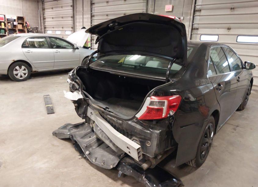 Photo 6 of 2014 Toyota Camry LE (VIN 4T4BF1FK9ER339296)