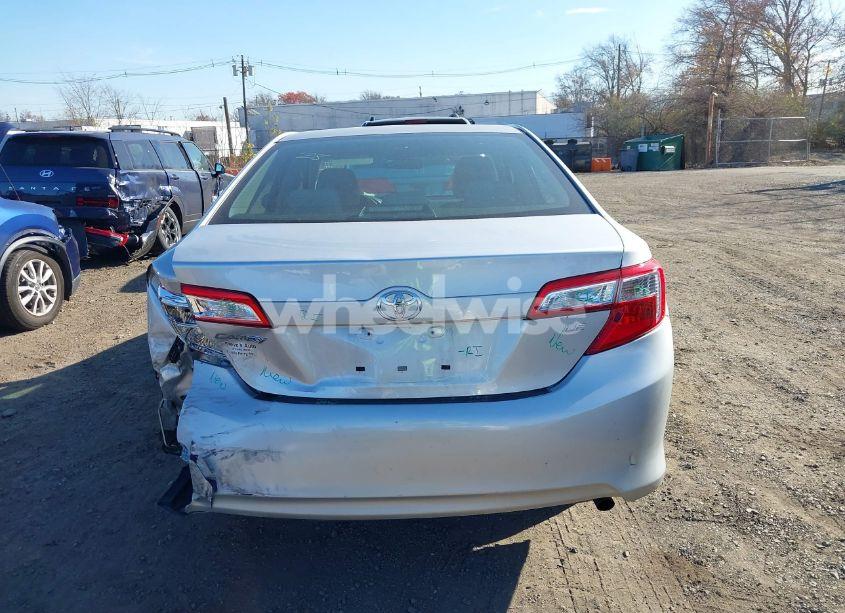 Photo 16 of 2014 Toyota Camry LE (VIN 4T4BF1FK9ER372265)