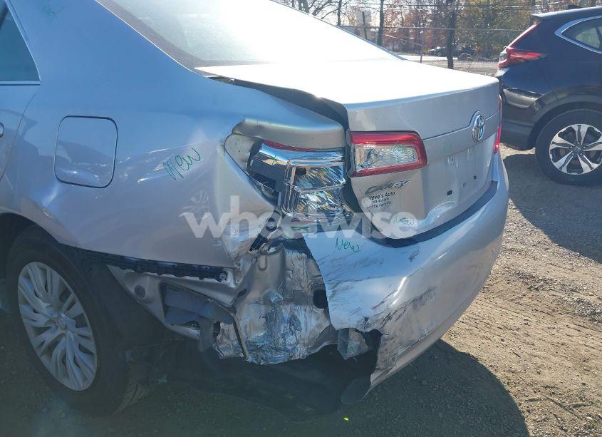 Photo 6 of 2014 Toyota Camry LE (VIN 4T4BF1FK9ER372265)