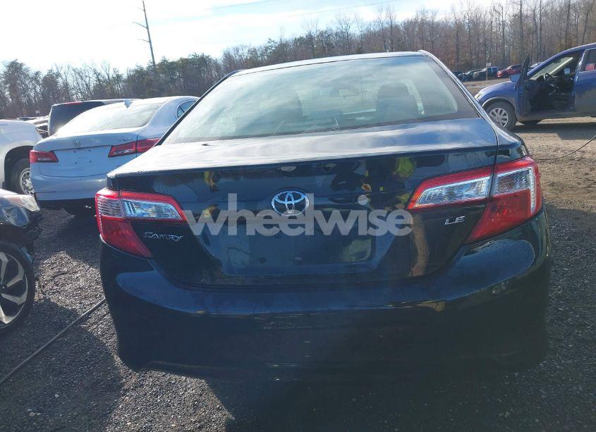 Photo 16 of 2014 Toyota Camry LE (VIN 4T4BF1FK9ER387784)