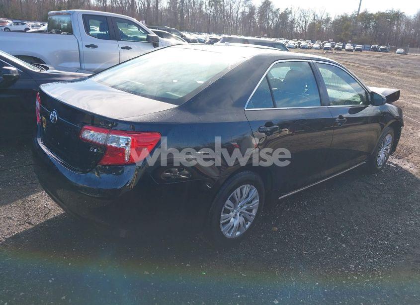 Photo 4 of 2014 Toyota Camry LE (VIN 4T4BF1FK9ER387784)